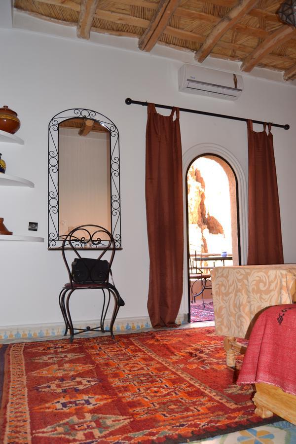 Auberge Tissadrine Akhendachou n'Ait Ouffi 외부 사진